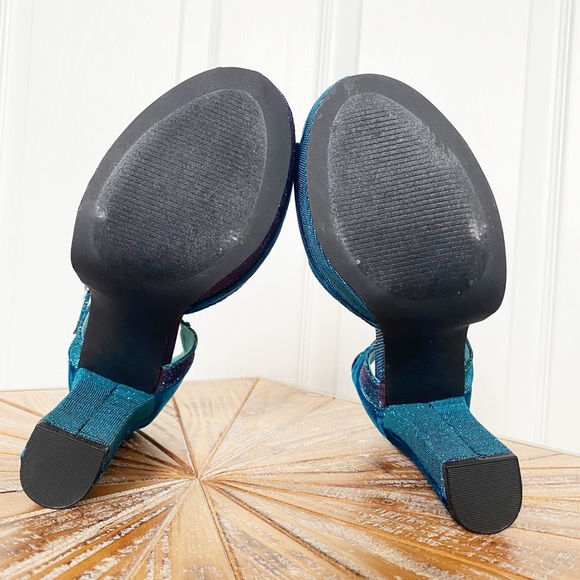 NIB Shoe Dazzle Teal Velvet Platform Sandals - Picture 4 of 12